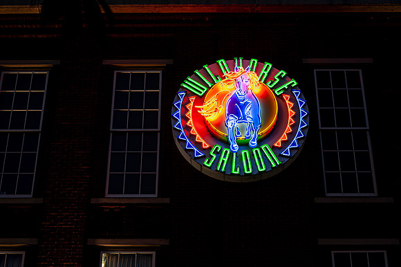 Neon_005_1_C_16b_©_Richard_Hyde__DSC5512