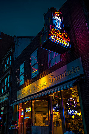 NEON_18_1_C_16b_©_Richard_Hyde__DSC5377