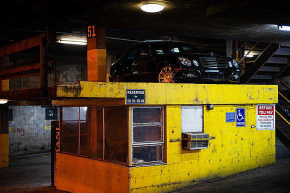 Parking  1  C  8b  ©  Richard Hyde  2023